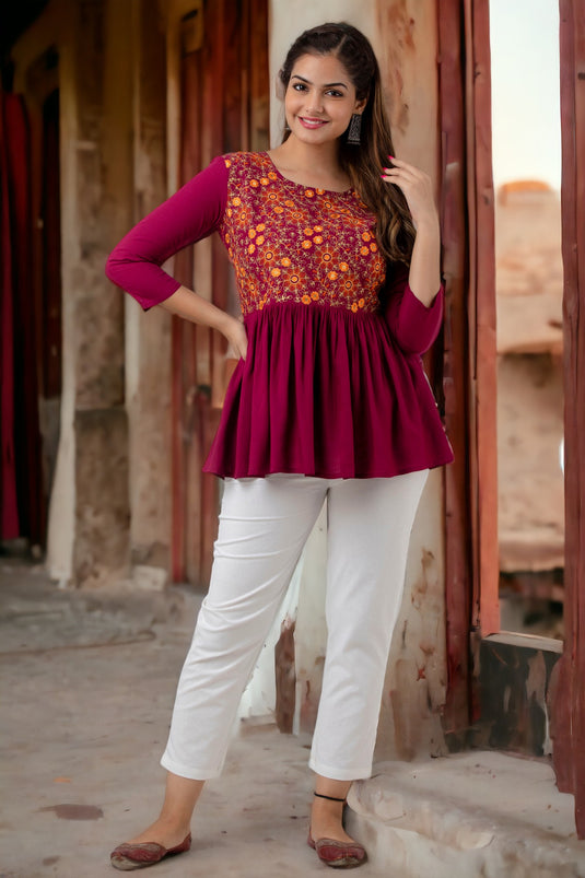 Rayon Embroidered Tops, Size : L, XL, Feature : Comfortable, Fad Less  Color, Impeccable Finish, Shrink Resistance at Rs 325 / Bag in Kota