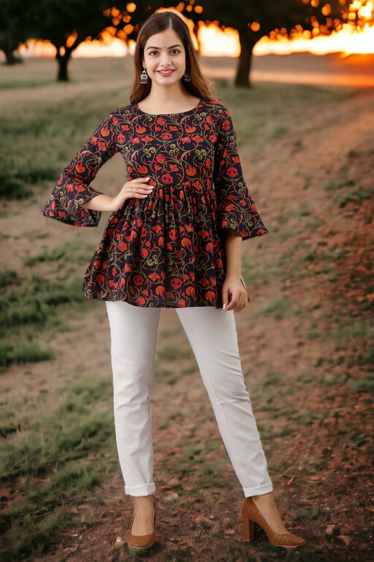 Women's Pure Cotton Printed Attractive Western Tops with Designer Sleeves
